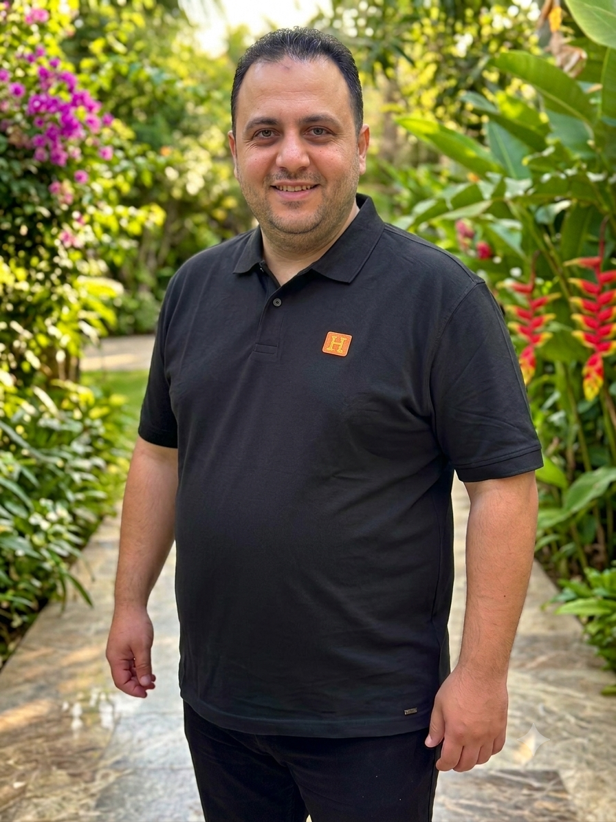 أسود